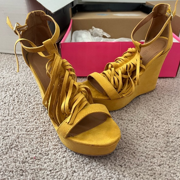mustard suede wedges - Picture 2 of 3